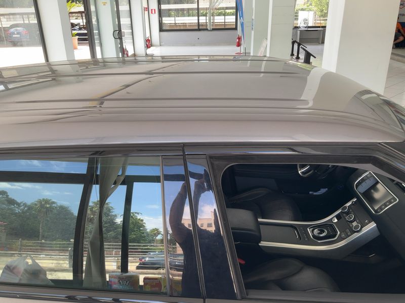 Land Rover Evoque 2.0 Td4 SE 2018 – снимка 13