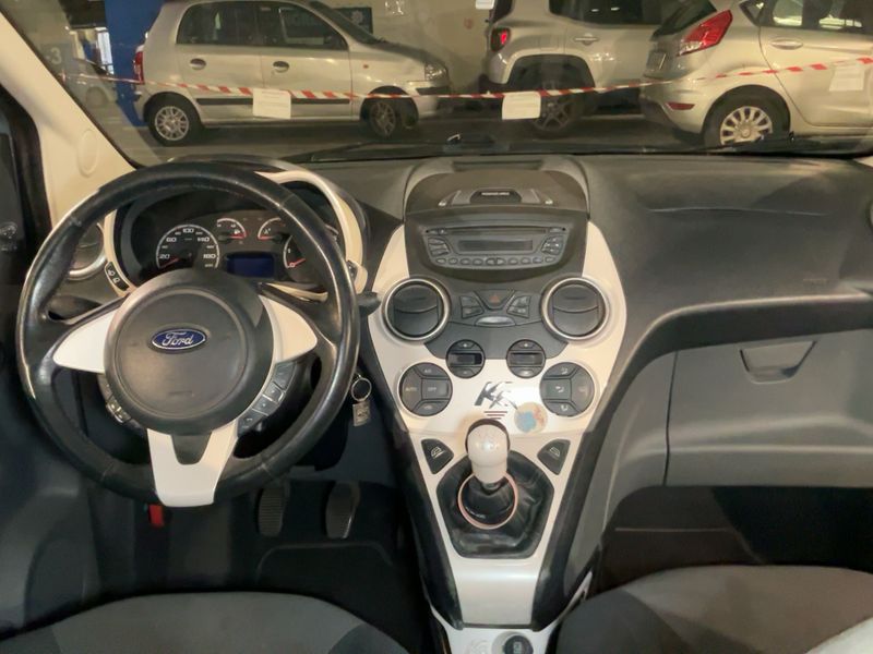 Ford Ka 1.2 Titanium 2015 – снимка 17