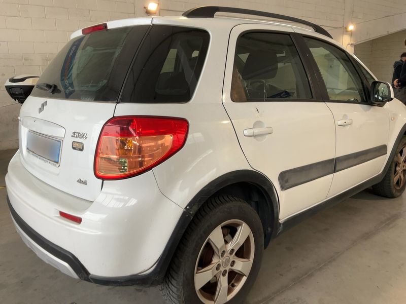 Suzuki SX4 1.6 Evolution 4x4 2013 – снимка 8