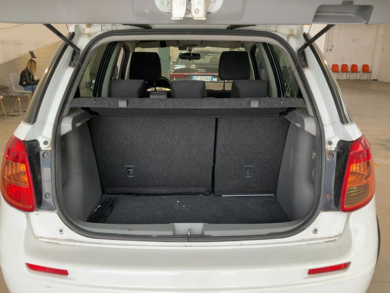 Suzuki SX4 1.6 Evolution 4x4 2013 – снимка 15