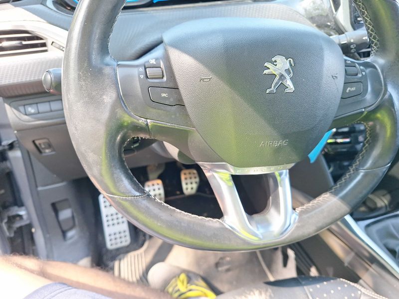 Peugeot 2008 1.6 Feline Titane 2013 – снимка 58