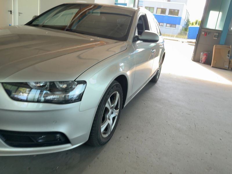 Audi A4 2.0 TDI clean diesel Ambiente 2015 – снимка 2