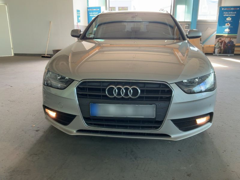Audi A4 2.0 TDI clean diesel Ambiente 2015 – снимка 9