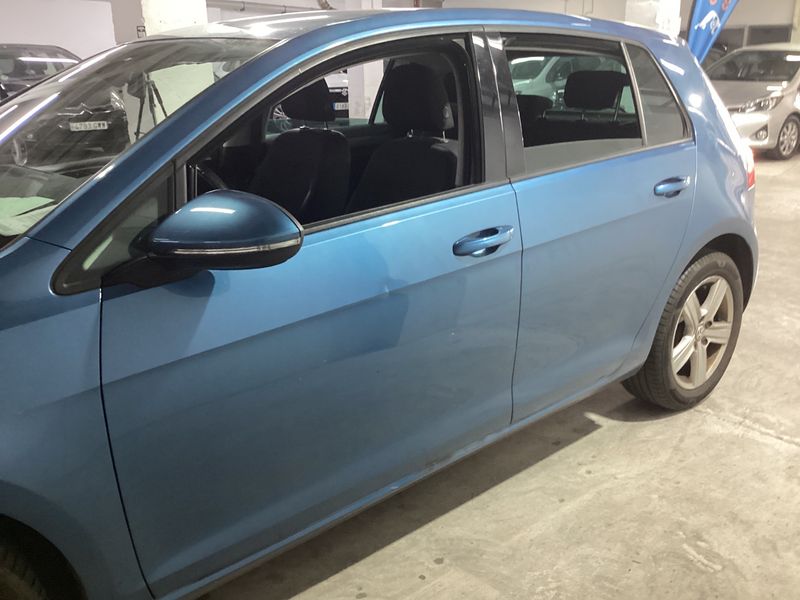 Volkswagen Golf VII 1.6 TDI Advance BlueMotion Tech 2015 – снимка 4