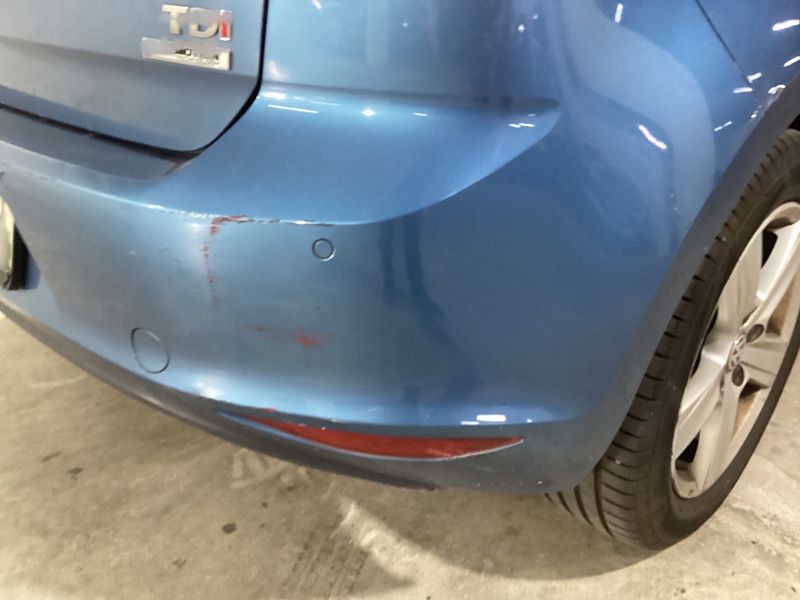 Volkswagen Golf VII 1.6 TDI Advance BlueMotion Tech 2015 – снимка 31