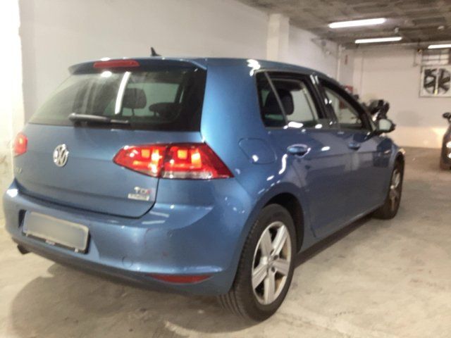 Volkswagen Golf VII 1.6 TDI Advance BlueMotion Tech 2015 – снимка 8