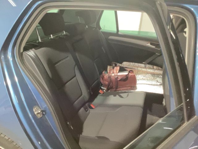 Volkswagen Golf VII 1.6 TDI Advance BlueMotion Tech 2015 – снимка 19