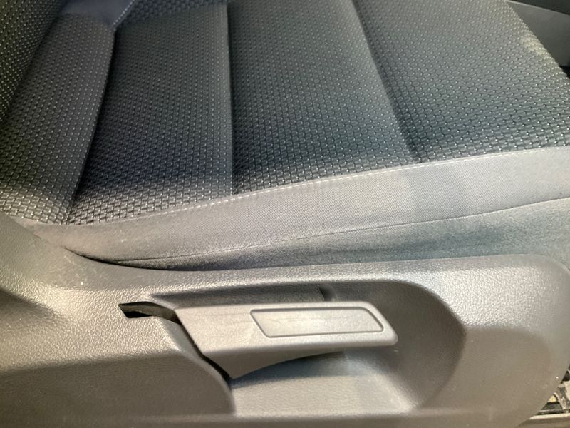 Volkswagen Touran 1.6 TDI Comfortline 2011 – снимка 39