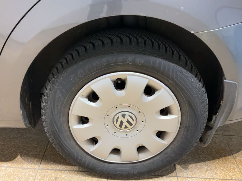 Volkswagen Touran 1.6 TDI Comfortline 2011 – снимка 5
