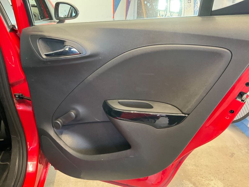Opel Corsa 1.4 Edition ecoFlex 2018 – снимка 32