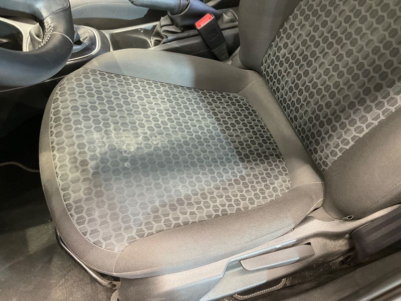 Opel Corsa 1.4 Edition ecoFlex 2018 – снимка 39