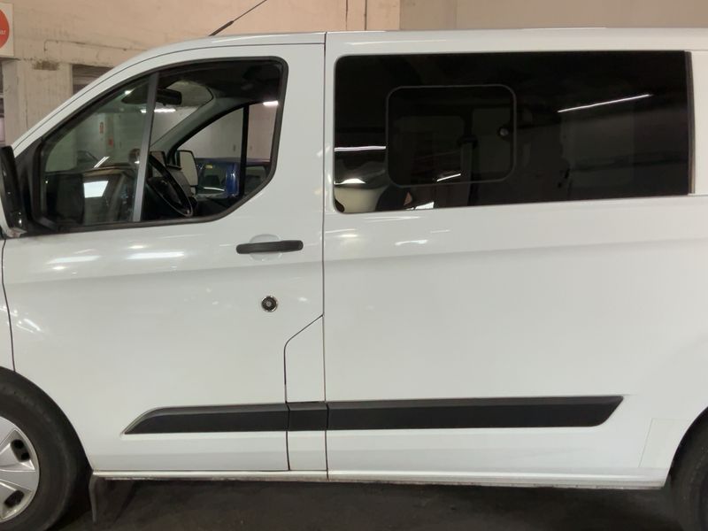Ford Tourneo Custom 2.0 TDCi Mild-Hybrid L1 Trend 2022 – снимка 4