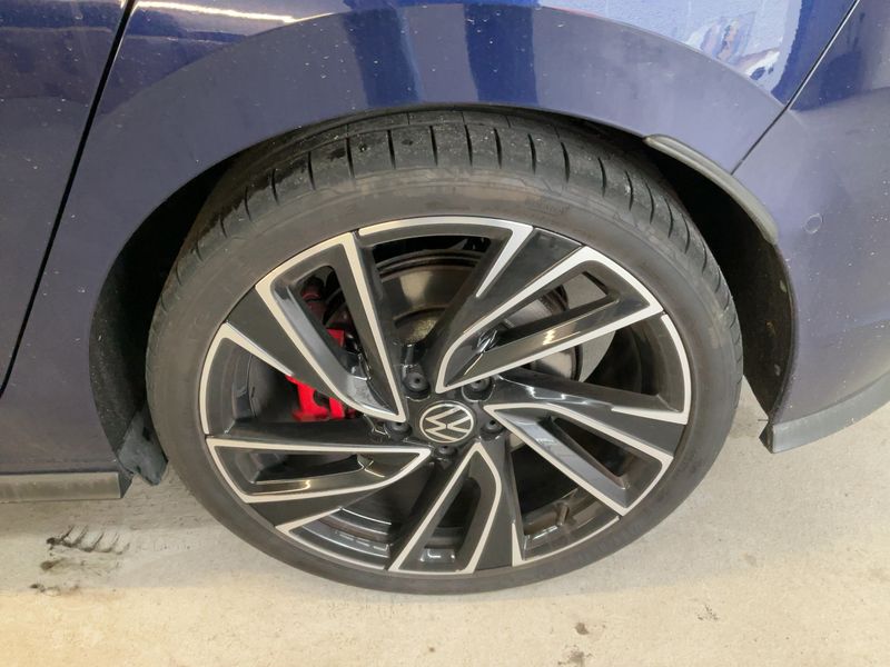 Volkswagen Golf VIII 2.0 TSI GTI 2021 – снимка 5