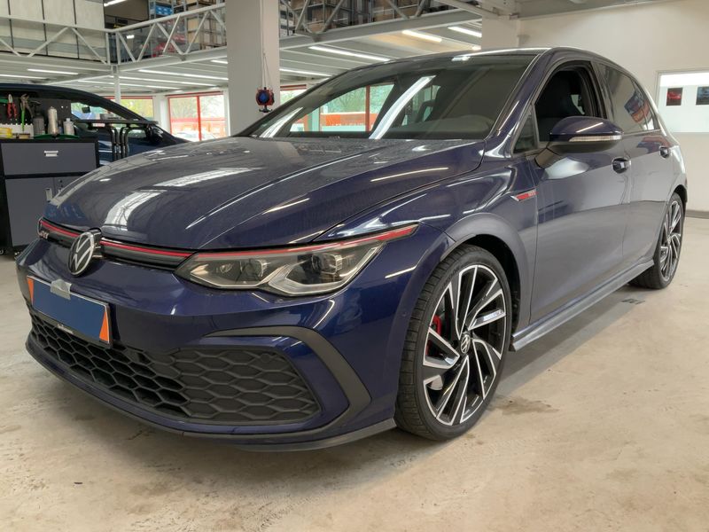 Volkswagen Golf VIII 2.0 TSI GTI 2021 – снимка 2