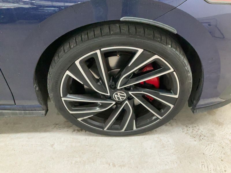 Volkswagen Golf VIII 2.0 TSI GTI 2021 – снимка 11