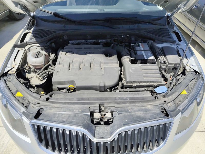 Skoda Octavia 1.6 TDI Active 2016 – снимка 8