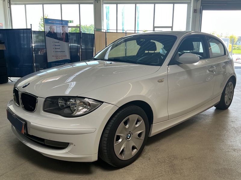 BMW 1er 116d 2009 – снимка 1