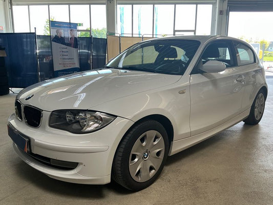 BMW 1er 116d 2009 – снимка 1
