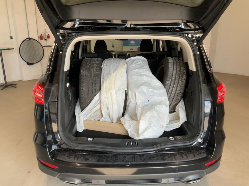 Ford S-Max 2.0 TDCi Bi-Turbo Titanium 2017 – снимка 16