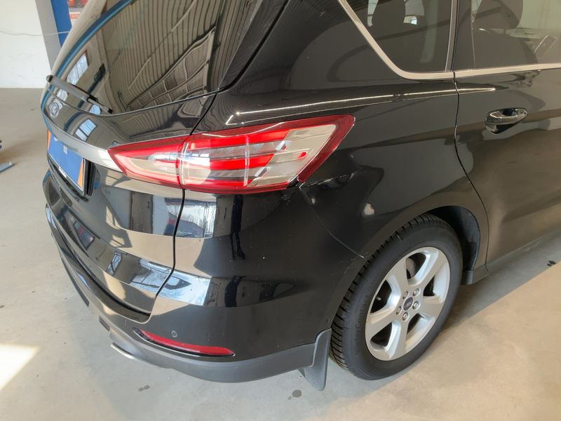 Ford S-Max 2.0 TDCi Bi-Turbo Titanium 2017 – снимка 8