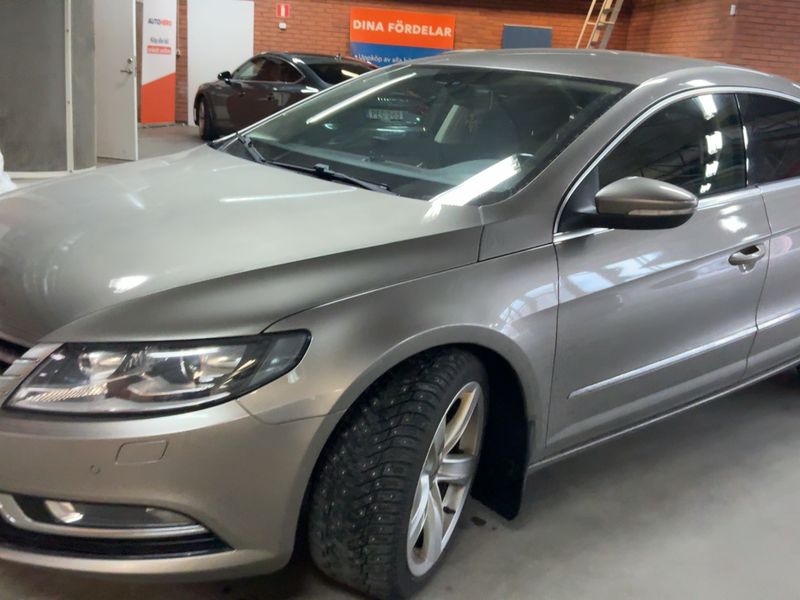 Volkswagen CC 2.0 TDI 4Motion BlueMotion Tech 2013 – снимка 2