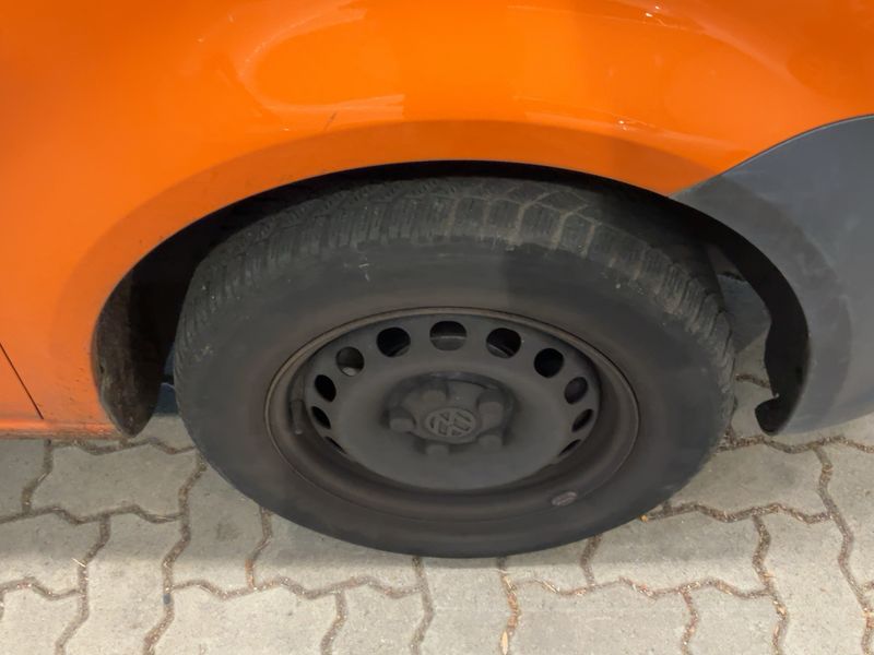 Volkswagen Caddy 1.6 TDI Kasten 2011 – снимка 11