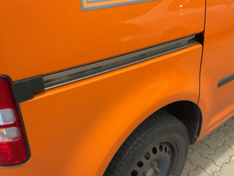Volkswagen Caddy 1.6 TDI Kasten 2011 – снимка 8