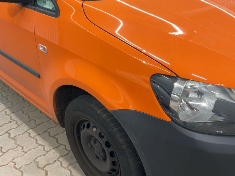 Volkswagen Caddy 1.6 TDI Kasten 2011 – снимка 12