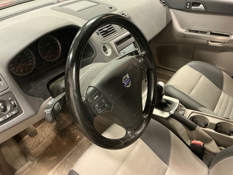 Volvo S40 2.5 T5 Momentum 2004 – снимка 27