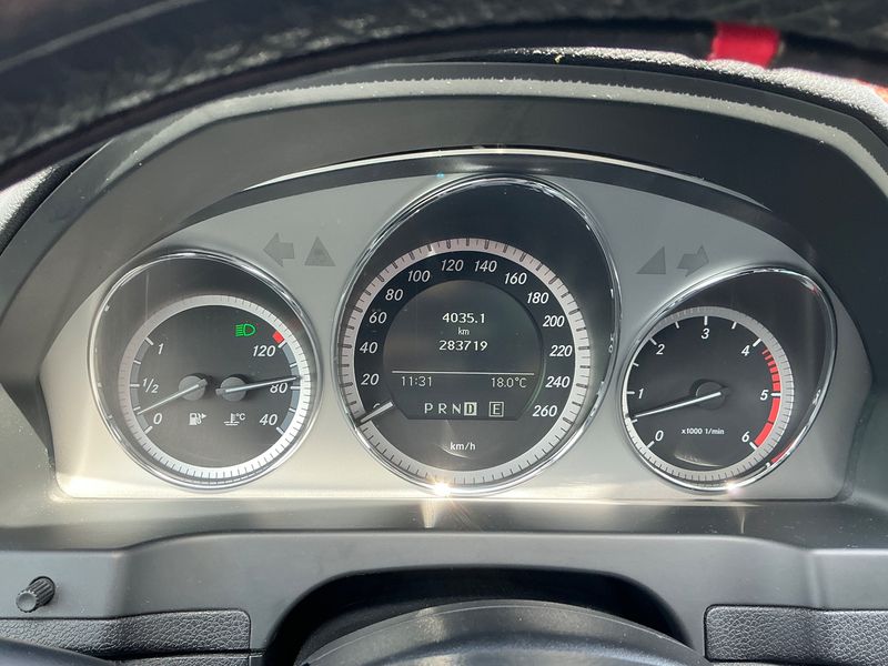 Mercedes-Benz C-Klasse C 350 CDI T BlueEfficiency Avantgarde 2011 – снимка 19