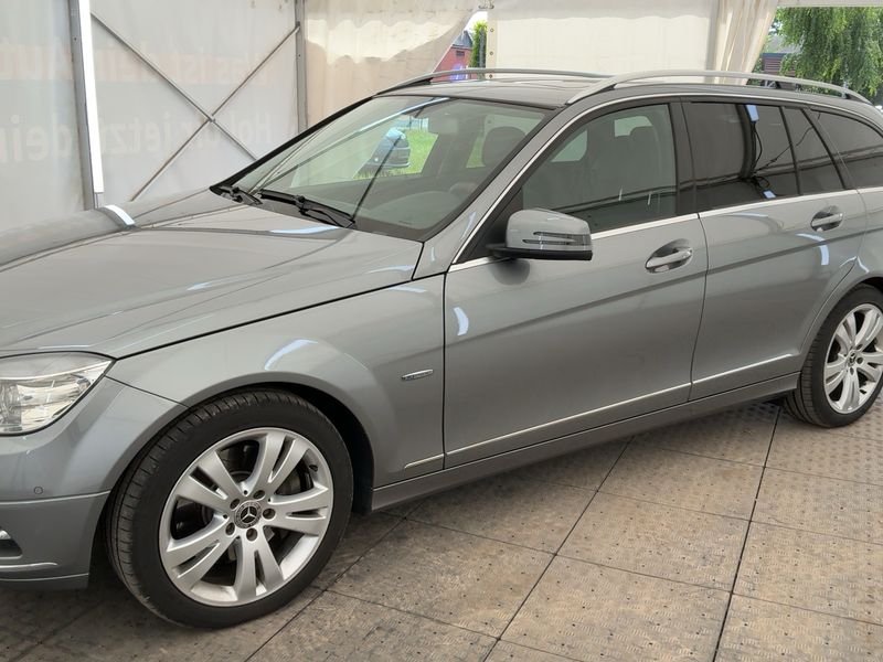 Mercedes-Benz C-Klasse C 350 CDI T BlueEfficiency Avantgarde 2011 – снимка 1