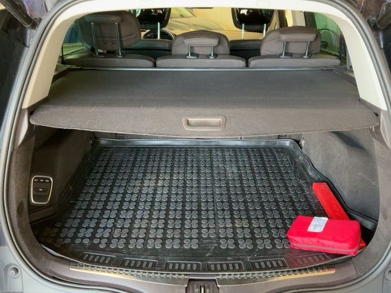 Renault Espace 1.6 dCi Energy Initiale Paris 2015 – снимка 15