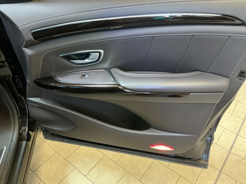 Renault Espace 1.6 dCi Energy Initiale Paris 2015 – снимка 25