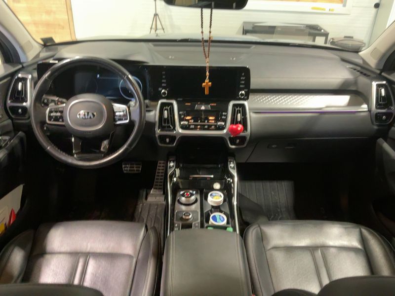 Kia Sorento 1.6 TGDI Plug-in Hybrid Gold 4WD 2021 – снимка 17