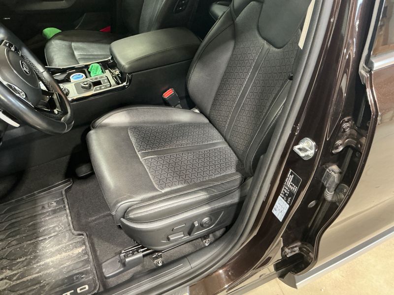 Kia Sorento 1.6 TGDI Plug-in Hybrid Gold 4WD 2021 – снимка 24