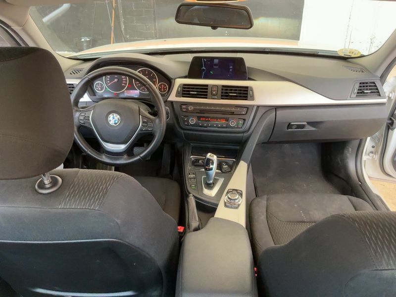 BMW 3er 318d 2014 – снимка 12