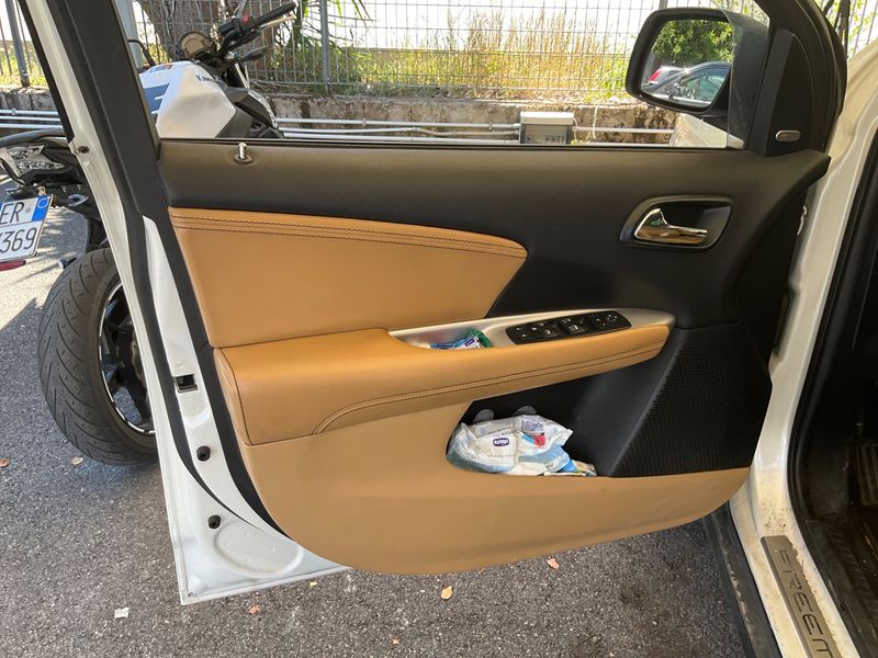 Fiat Freemont 2.0 Multijet Lounge 4WD 2014 – снимка 31