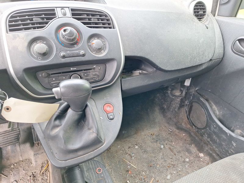 Renault Kangoo 1.5 dCi Rapid Extra 2018 – снимка 37
