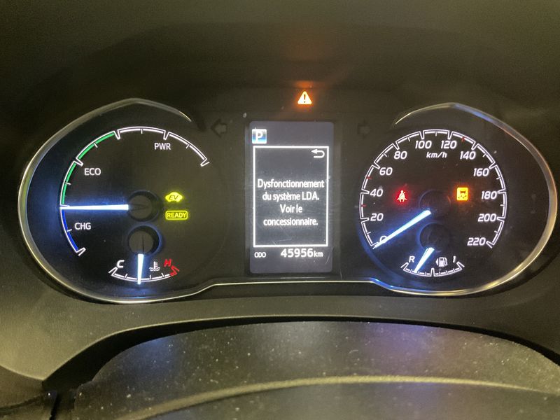 Toyota Yaris 1.5 Hybrid 20ème anniversaire 2020 – снимка 18