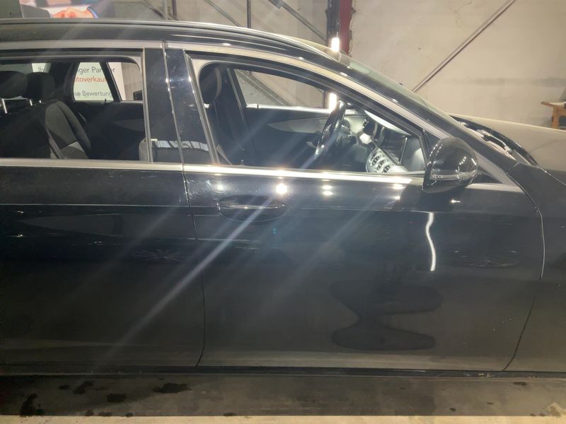 Mercedes-Benz E-Klasse E 220 d T 4Matic 2019 – снимка 10