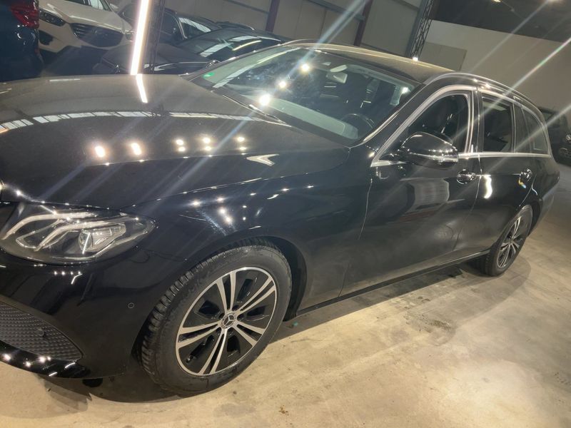 Mercedes-Benz E-Klasse E 220 d T 4Matic 2019 – снимка 2
