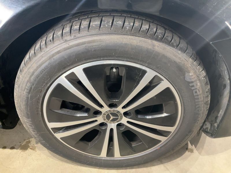 Mercedes-Benz E-Klasse E 220 d T 4Matic 2019 – снимка 11