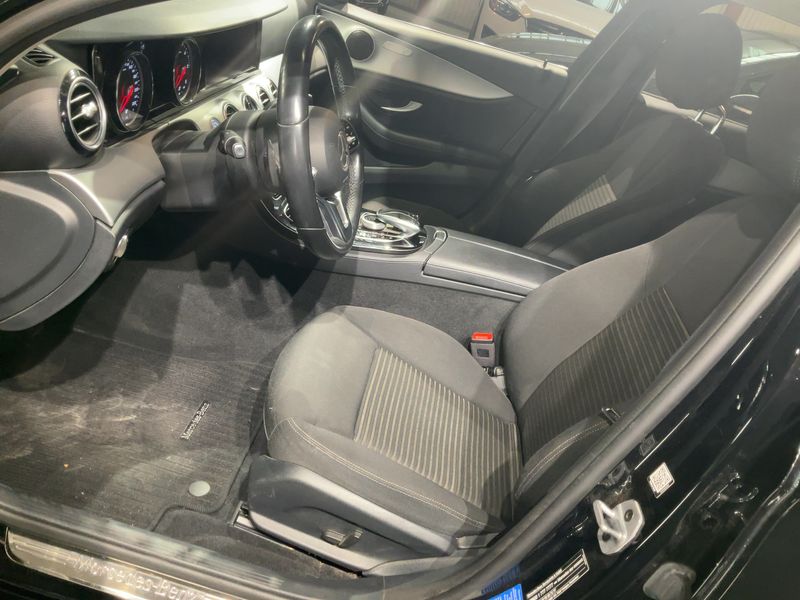 Mercedes-Benz E-Klasse E 220 d T 4Matic 2019 – снимка 17