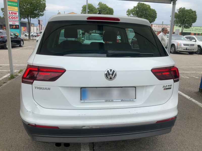 Volkswagen Tiguan 2.0 TSI Sport 4Motion BlueMotion Tech 2016 – снимка 7
