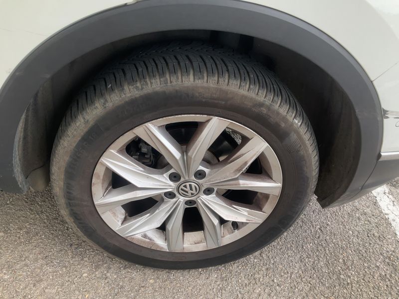 Volkswagen Tiguan 2.0 TSI Sport 4Motion BlueMotion Tech 2016 – снимка 5