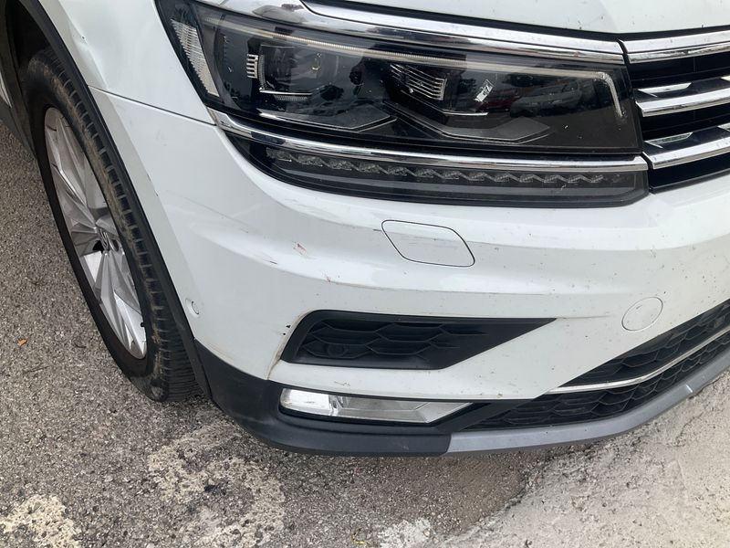 Volkswagen Tiguan 2.0 TSI Sport 4Motion BlueMotion Tech 2016 – снимка 34