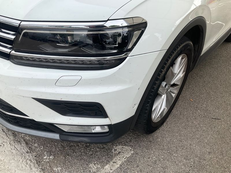Volkswagen Tiguan 2.0 TSI Sport 4Motion BlueMotion Tech 2016 – снимка 35