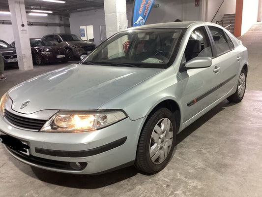 Renault Laguna 2.0 Authentique 2002 – снимка 1