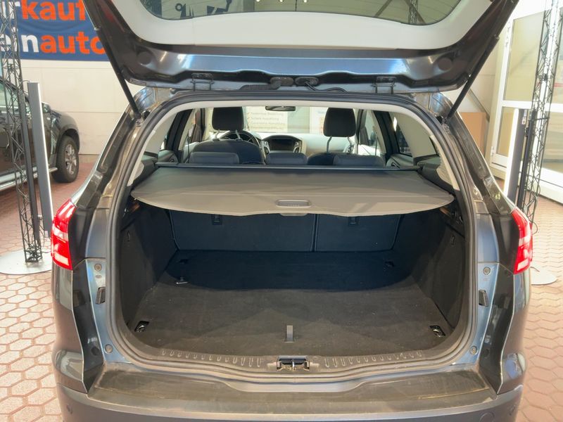 Ford Focus 1.5 EcoBoost Titanium 2015 – снимка 15