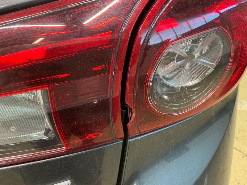 Mazda 3 2.0 Center-Line 2014 – снимка 31